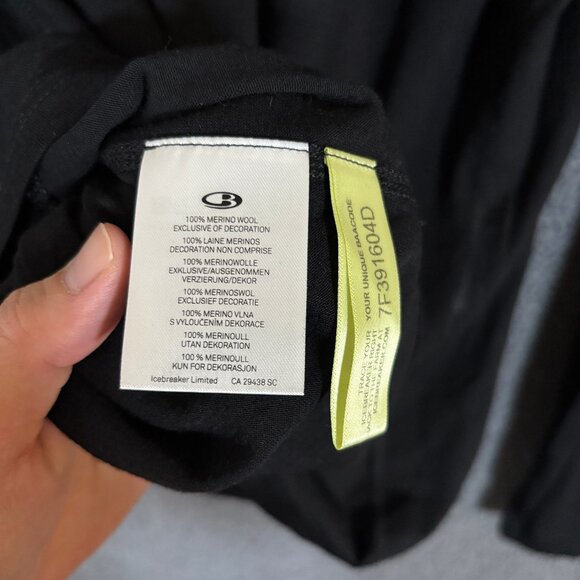 Icebreaker Body Fit 200 Merino Wool Crew Long Sleeve Shirt - Men's Size XL Black - Picture 5 of 7